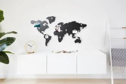 Umbra Mappit Seinätaulu -Aarikka Shop 1008050 624 insitu image 1