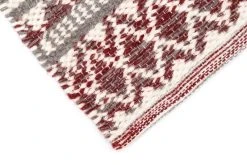 4Living Lappi Villamatto 80x200 Cm Punainen/harmaa 8 4Living Lappi Villamatto 80x200 Cm Punainen/harmaa -Aarikka Shop 308535 a 01