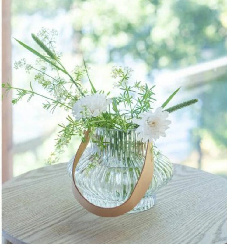 Fanni K Lampi Maljakko Nahkakahvalla 16x12,5 Cm 3 Fanni K Lampi Maljakko Nahkakahvalla 16x12,5 Cm