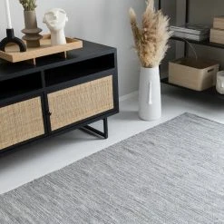 Bloomingville Koristevaasi Valkoinen -Aarikka Shop askel villamatto harmaa 200x300cm 9 1