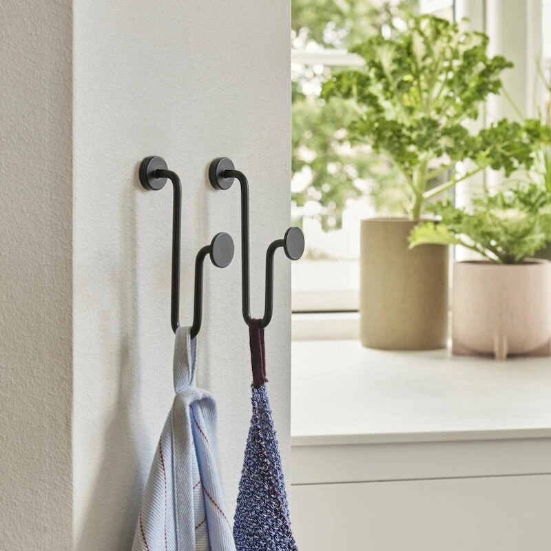 Hübsch Swing Koukku 7x2,5x13 Cm Valkoinen 5 Hübsch Swing Koukku 7x2,5x13 Cm Valkoinen - Image 3