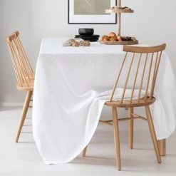 Svanefors Tuva Pöytäliina 140x260 Cm Valkoinen 8 Svanefors Tuva Pöytäliina 140x260 Cm Valkoinen -Aarikka Shop svanefors tuva poytaliina valkoinen 6