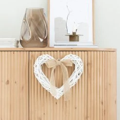 Bloomingville Lasimaljakko Ruskea -Aarikka Shop sydan pajukranssi 30cm web 3 2