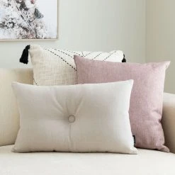 Veke Tiuku Koristetyyny 30x50 Cm Maitokahvi -Aarikka Shop tiuku koristetyyny 30x50cm maitokahvi web